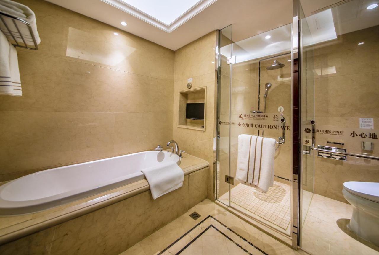 Zhangjiakou International Hotel Bagian luar foto